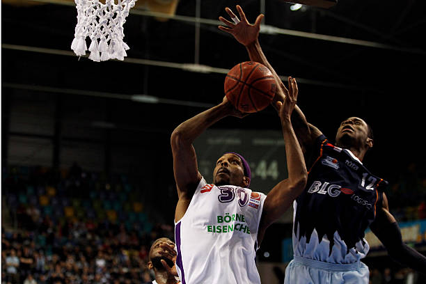 插跑动能力 插跑动能力